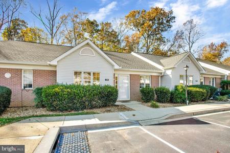 712 CHARLOTTE COURT