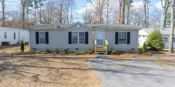 26172 SCHOOL LANE