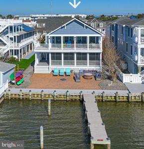 1502 BAY STREET