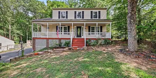 206 BULKHEAD COVE