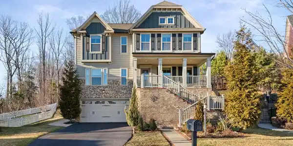 2044 SCARLET PINE ROAD