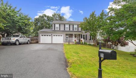 21 BALLANTRAE CT