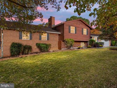 574 WAYWARD DRIVE
