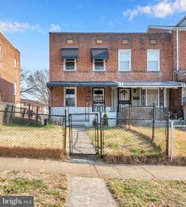 2737 BOOKERT DRIVE