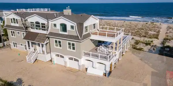 61 D LONG BEACH BLVD