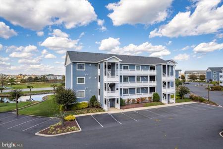 201 HERON DRIVE