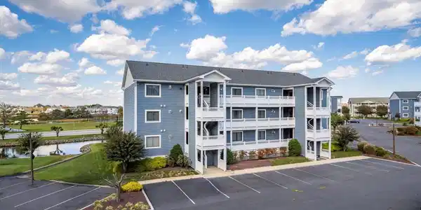 201 HERON DRIVE