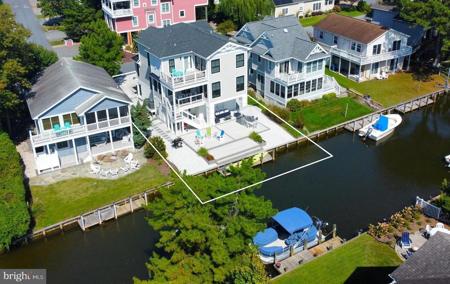 154 ANCHORAGE DRIVE