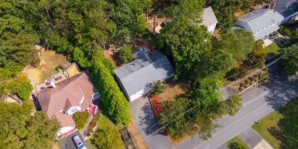 2180 HARPOON DRIVE