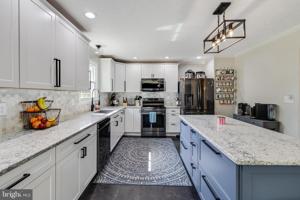 49545 CAPTAINS COURT