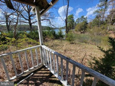 922 SKIPJACK ROAD