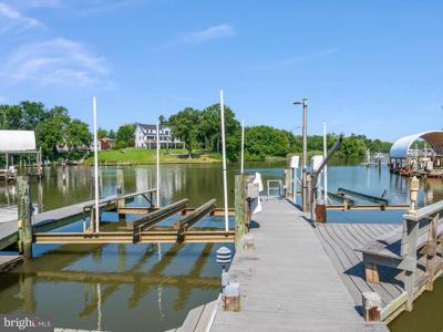 1207 BAY VIEW COURT