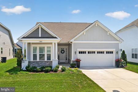 193 SPINNAKER WAY