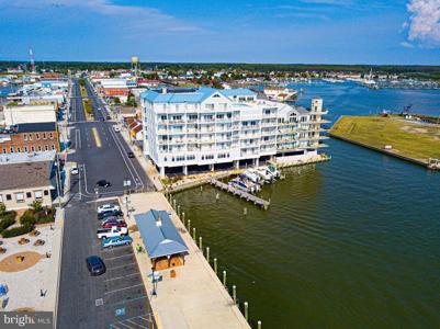 1 DOCK STREET