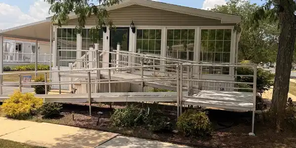112 SKYLINE LOCUST DRIVE