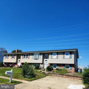 232 HIGHLANDER DRIVE