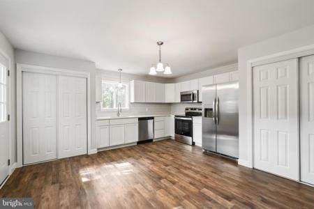 8898 NEW ROAD
