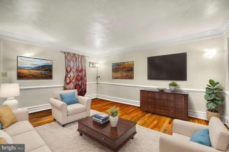 2866 GLOUCESTER COURT