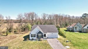 7773 CLYDESDALE COURT