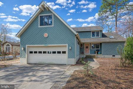 562 OCEAN PARKWAY