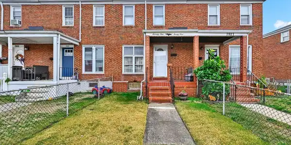 7929 SAINT CLAIRE LANE