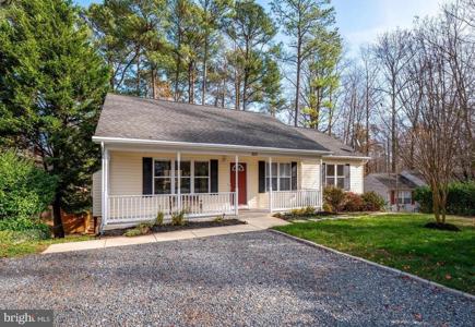 910 GUADALOUPE TRAIL