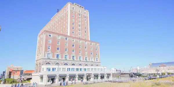 2721 BOARDWALK