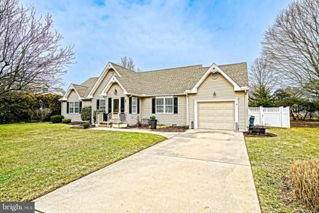 3 WELLINGTON COURT
