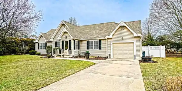 3 WELLINGTON COURT