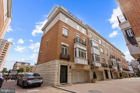 635 PONTE VILLAS