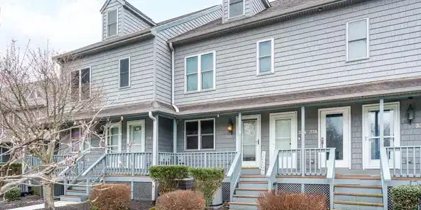 34 ISLE DRIVE