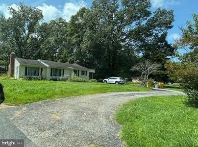 5635 SHADY SIDE ROAD