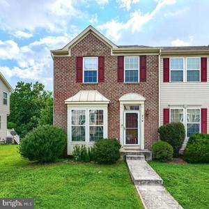 216 STAYSAIL DRIVE