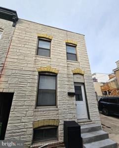 3404 MUELLER STREET