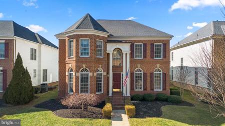 747 PEARSON POINT PLACE