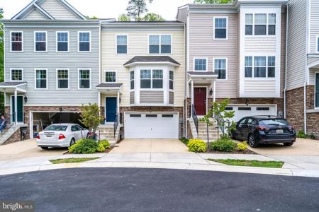 704 PIN OAK COURT
