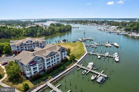 612 OYSTER BAY PLACE