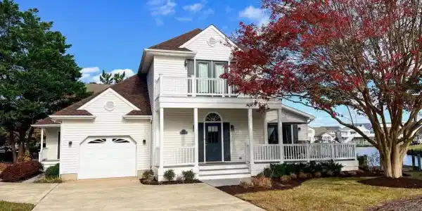 2 HARBORVIEW DRIVE