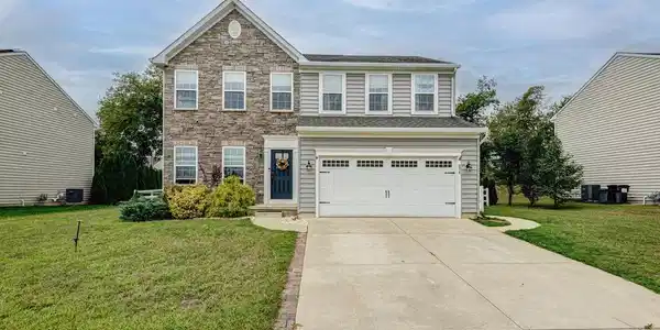 834 WHITEBIRD DRIVE