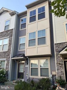 504 PEBBLEBROOK LANE
