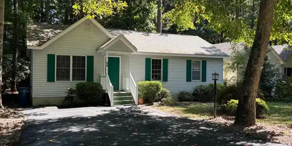 88 SANDYHOOK ROAD