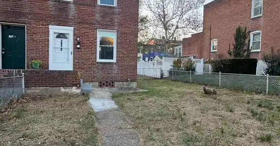 2820 BOOKERT DRIVE