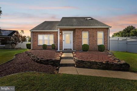 6 MIRA COURT