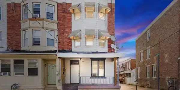 15 FLORIDA AVENUE