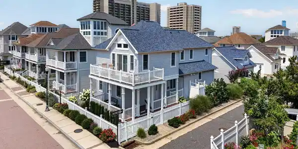 105 SUNRISE AVENUE