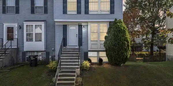 2727 BECKON DRIVE