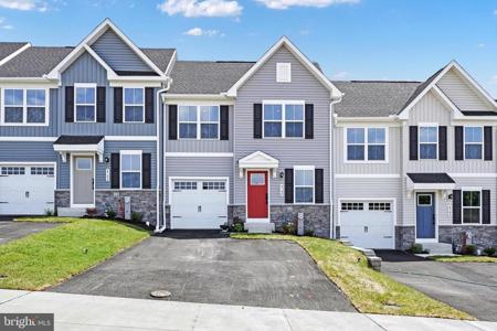 4784 SANIBEL SQUARE