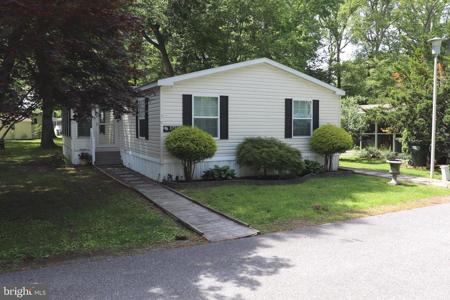 37559 SHADE TREE LANE