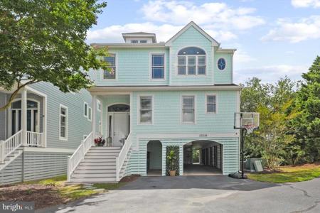 32538 HERON CIRCLE