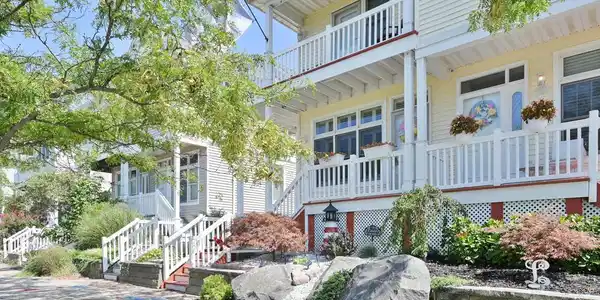 119 NEW HAMPSHIRE AVENUE